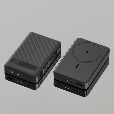 マグネットパワーバンク リポリマー 15W 無線出力 C型 過充電保護