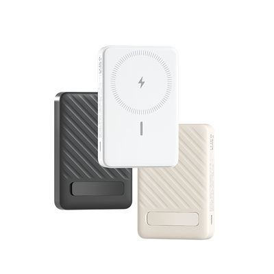 150g マグネットパワーバンクタイプC 入力軽量携帯充電器