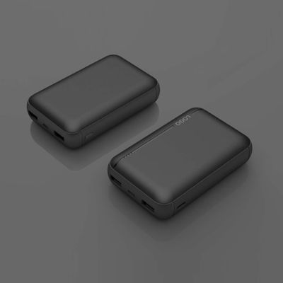 10000mAh ポータブル ポータブル電話充電器 充電タイプC 12V1.66A 9V2.22A 5V3A