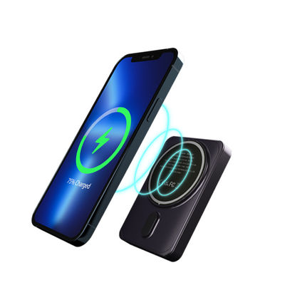 良い価格 5000mAh パワーバンク マグネット充電器 軽量 マグネット パワーバンク オンライン